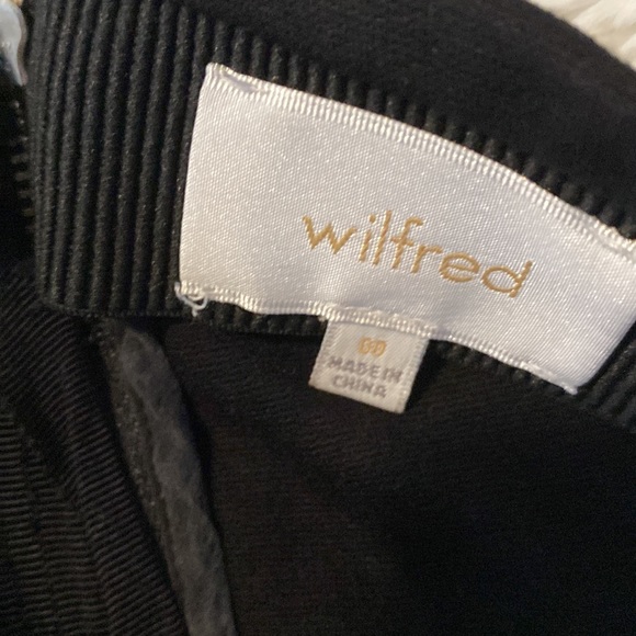 Wilfred Free- Black zip up skirt 🖤 - Picture 3 of 6